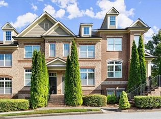 7480 Glisten Ave, Sandy Springs, GA 30328
