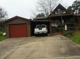 125 Valley Dr, Coldspring, TX 77331