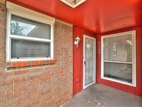 2nd image of 6108 SW Oak Cliff Ave
