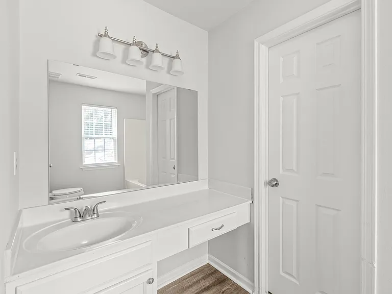 8818 Sharonbrook Dr — Photo 16