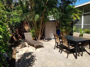 4825B Kahala Ave #2, Honolulu, HI 96816