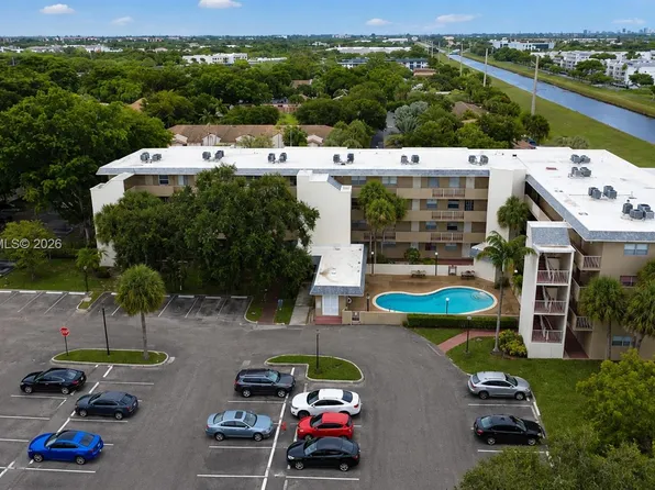 3120 N Pine Island Rd APT 403, Fort Lauderdale, FL 33351