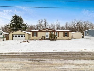 86 Vantine Avenue, Alburgh, VT, 05440