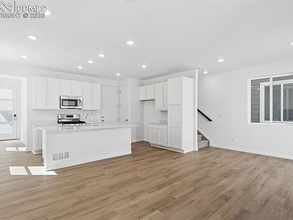 7th image of this home