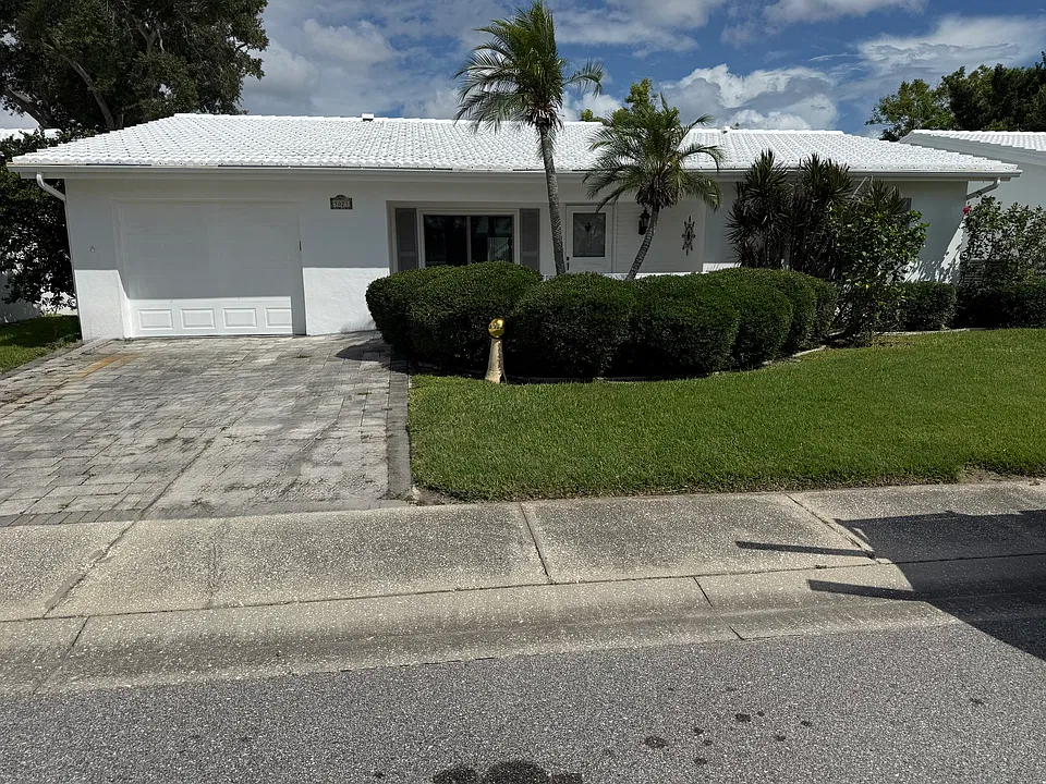 9021 41st Way N