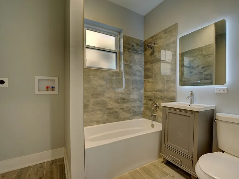 7331 S Dante Ave #2 — Photo 4