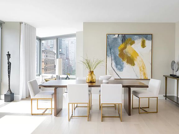 2nd image of 212 W 72nd St #11J