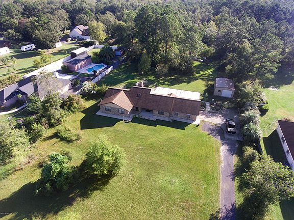 5th image of 2241 Aaron Dr