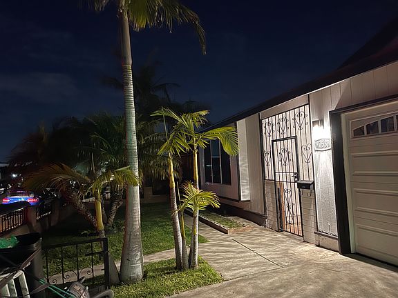 2nd image of 753 Reef Dr