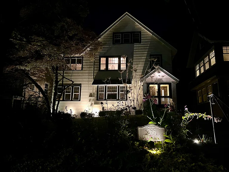 266 Park St #2 — Photo 2