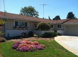 19994 Braemar Dr, Saratoga, CA 95070