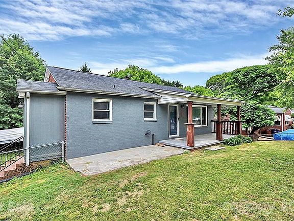 4th image of 711 Childs St