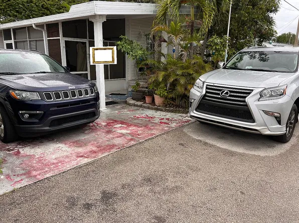 3196 W Hallandale Beach Blvd #4, Hallandale Beach, FL 33009