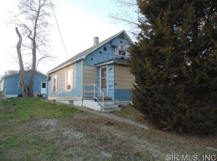 112 Water St, Taylor Springs, IL 62089