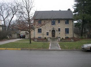 1310 Garfield Ave, Aurora, IL 60506