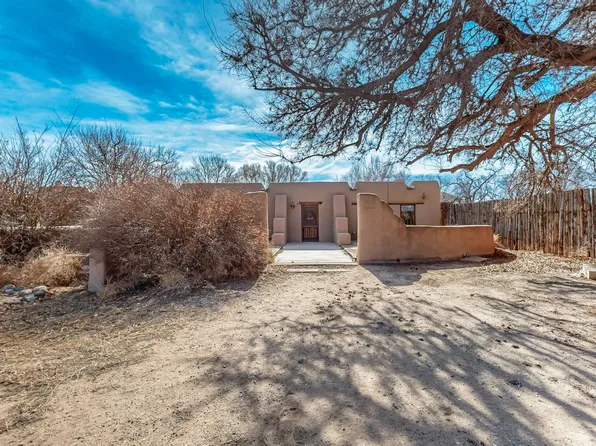 169 State Road 399, Espanola, NM 87532