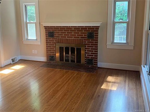3rd image of 427 E Cannon Ave