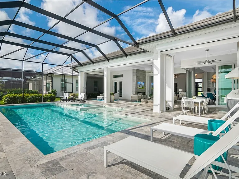 19053 Wildblue Blvd — Photo 31