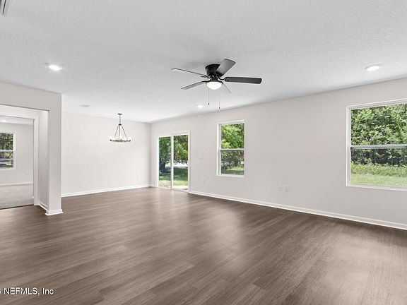 5th image of 3199 ECHO Street