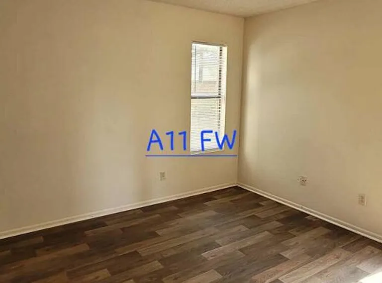 Forestwood Apartments — Photo 1