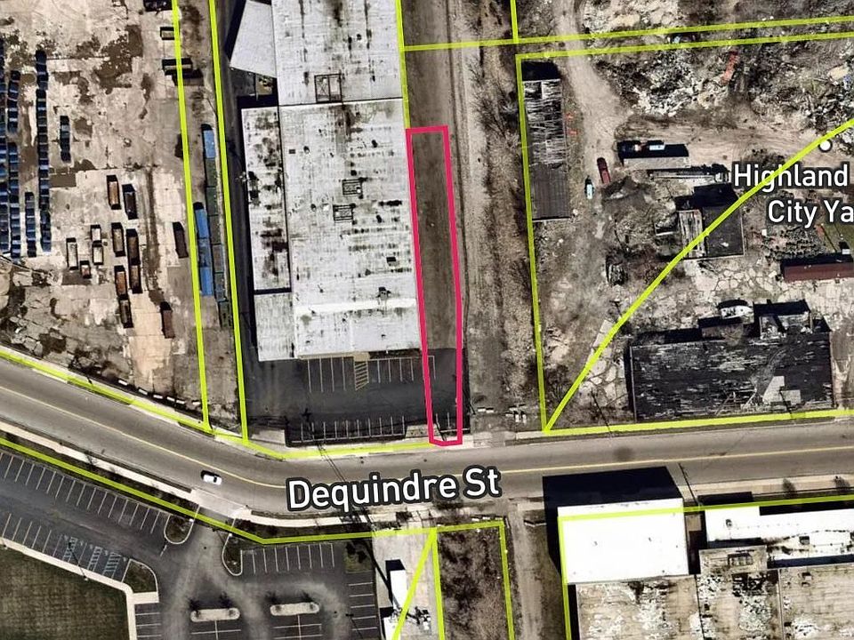 2nd image of 13440 Dequindre St