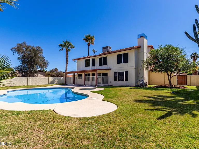 10090 E Becker Ln — Photo 1