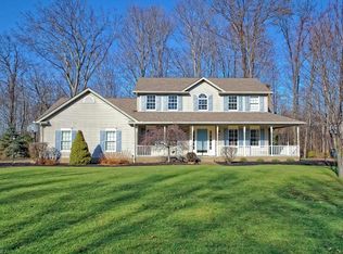 2845 Fallehn Dr, Cortland, OH