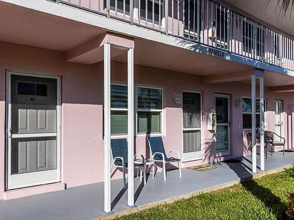 5th image of 190 N Collier Blvd #3