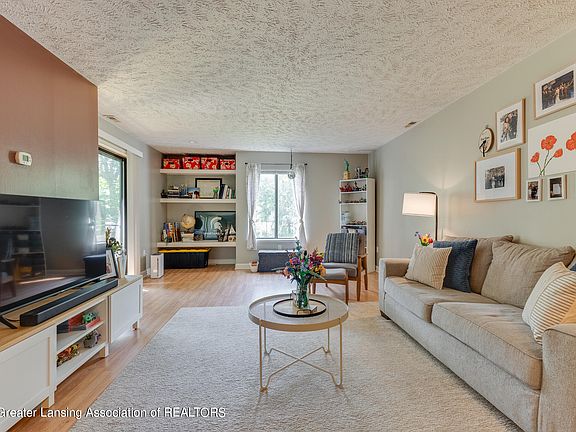 3rd image of 1563 W Pond Dr #24