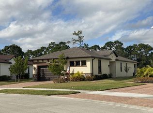 197 SE Via Visconti, Port Saint Lucie, FL 34982
