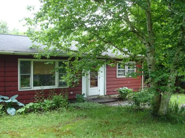 5 Ringwood Ct W, Ithaca, NY 14850