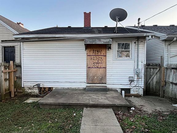 4th image of 1134 Jefferson Ave