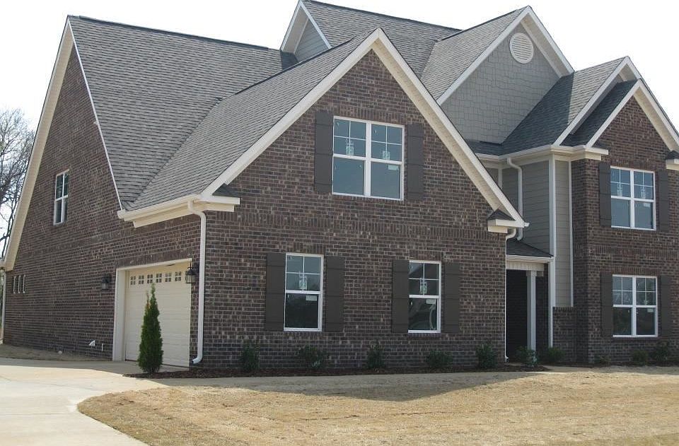 1st image of 111 Carlton Cash Dr