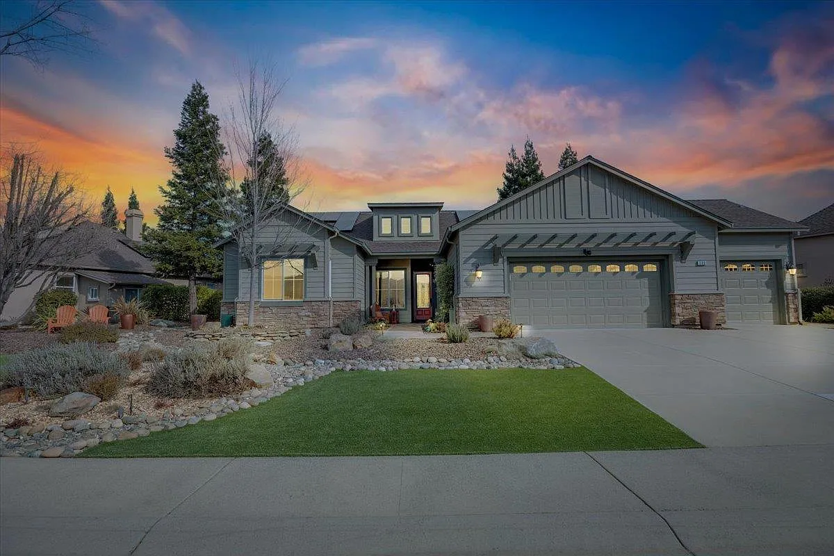 300 Rock Ridge Ln photo 1