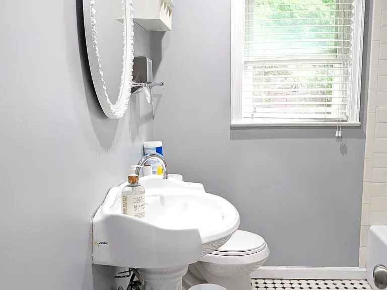 1314 Briardale Ln — Photo 10