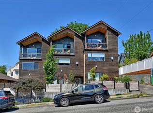 3006 NE 55th St, Seattle, WA 98105