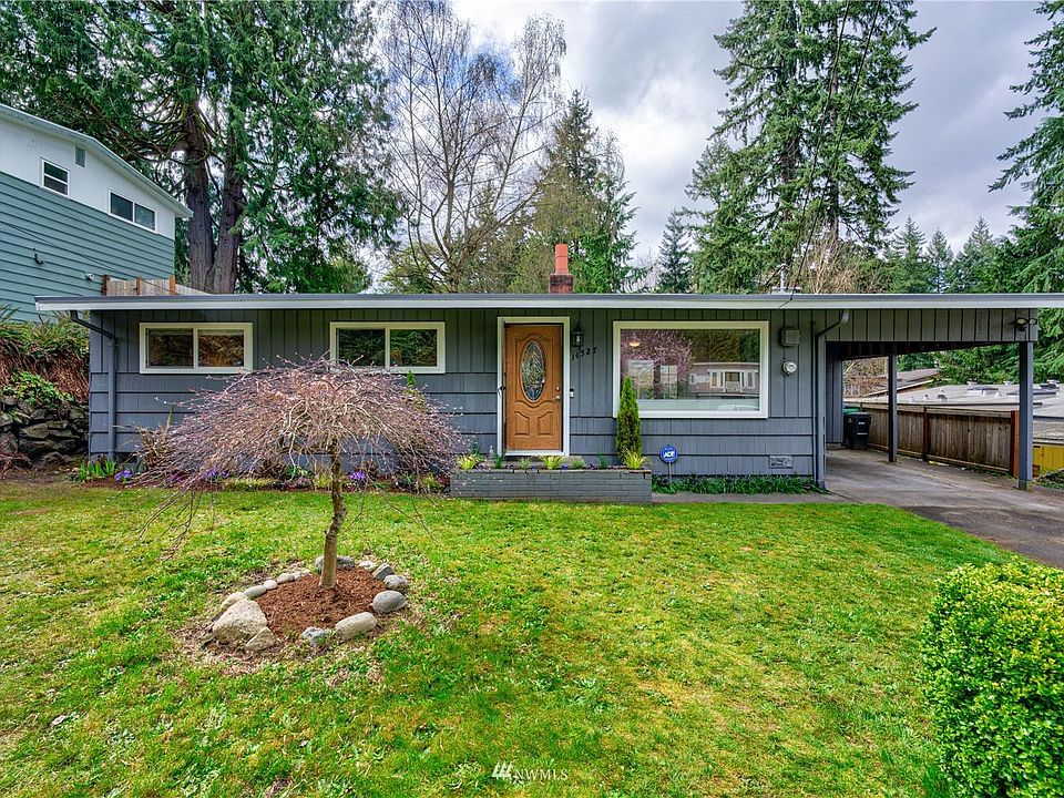 1st image of 14527 Interlake Ave N