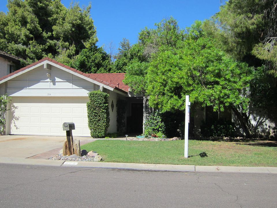 1st image of 954 E Driftwood Dr