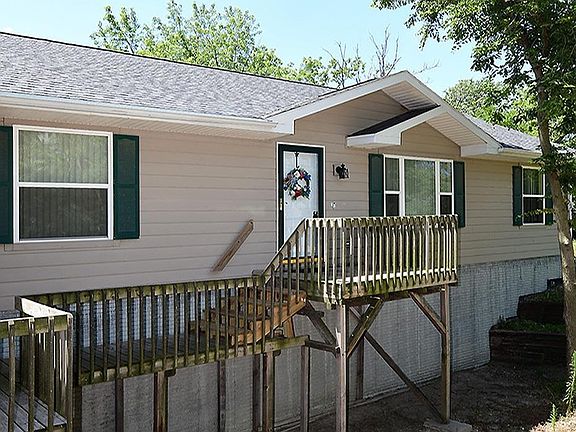 3rd image of 203 W 19th St