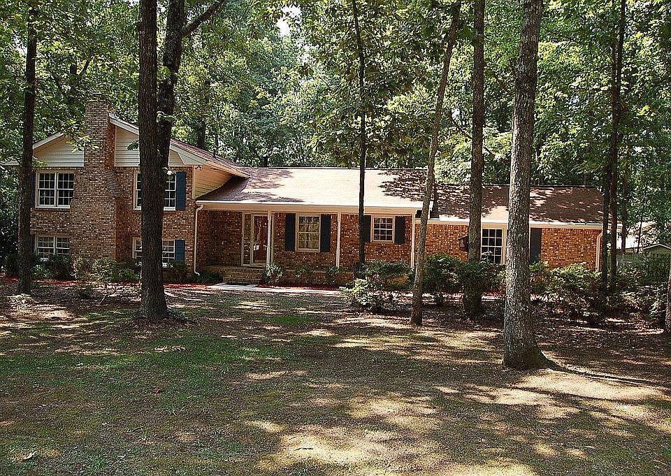 2nd image of 8230 Yale Dr