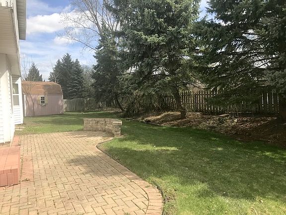 2nd image of 1825 Pastoral Ln