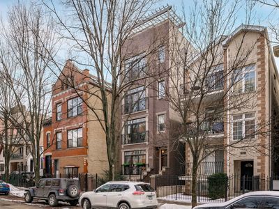 1523 W Thomas St #1, Chicago, IL, 60622