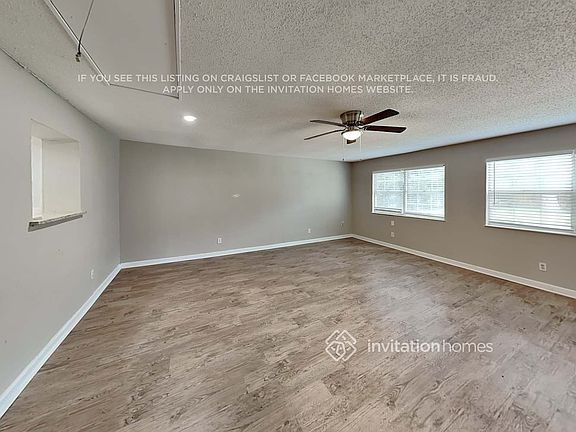 5th image of 1003 Rosewood Ln