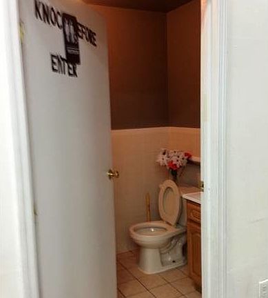 4th image of 467 E 138th St