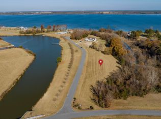 114 Common Loon Ln, Hertford, NC 27944