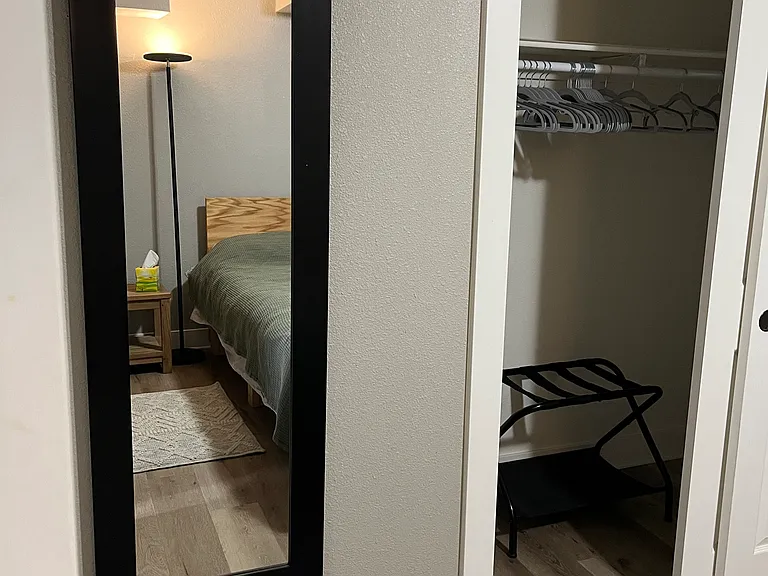 12641 E Alaska Pl — Photo 2