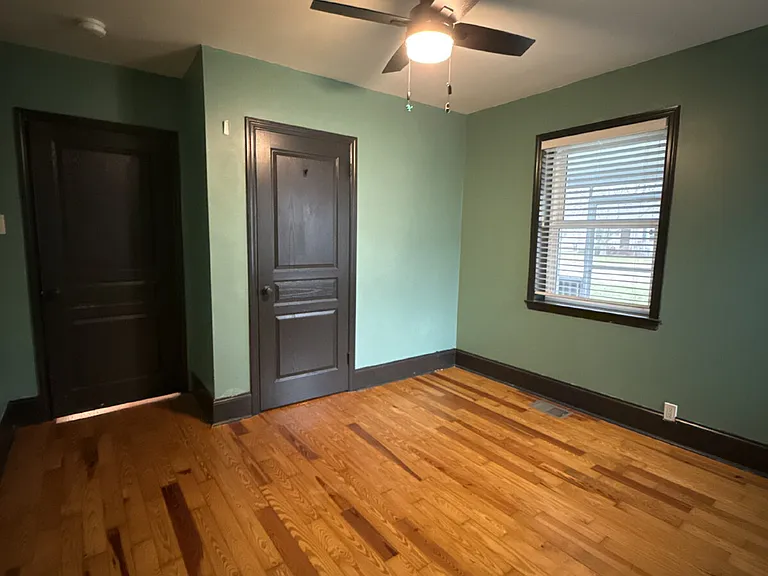 2512 Pansy St SW — Photo 16