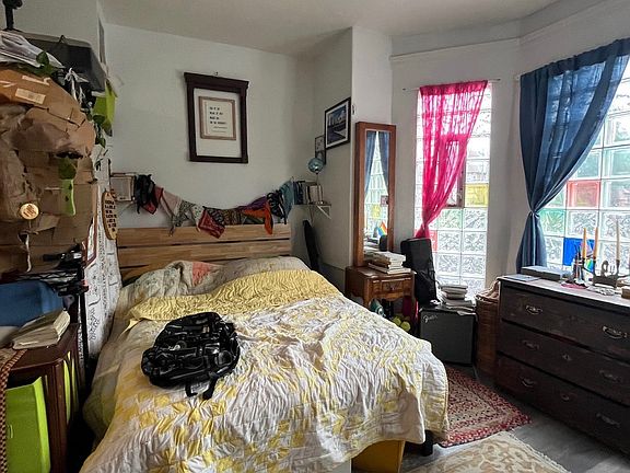 5th image of 236 S 45th St #2F
