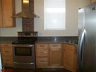 5th image of 121 W Steins St #121