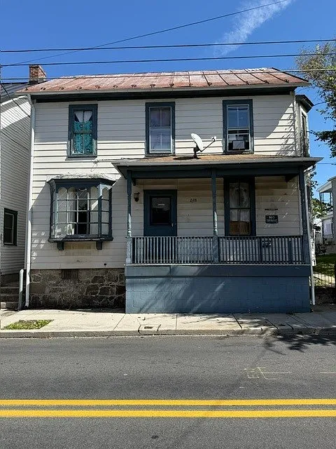 248 S Washington St #1B
